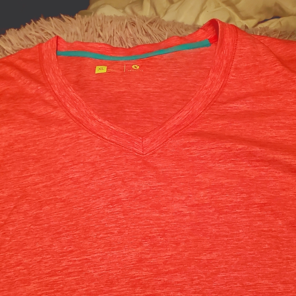 XERSION Coral Work Out Top